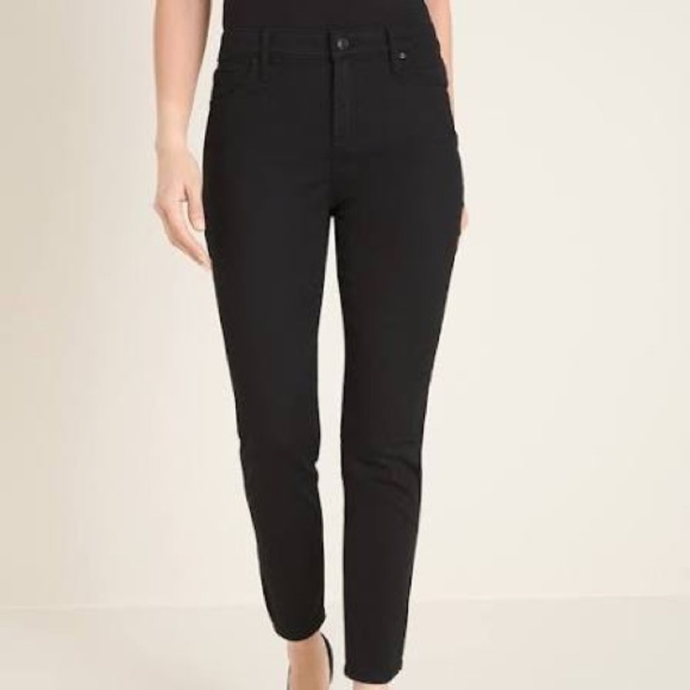 CHICO’S Black So Slimming Girlfriend Ankle Jeans